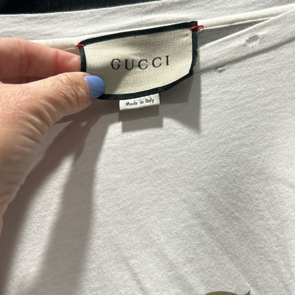 OVERSIZE T-SHIRT WITH GUCCI LOGO - Picture 8 of 14
